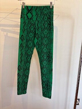 Beach Riot Green and Black Snake-Print Leggings